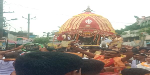 ଭୁବନରେ ବାହୁଡା଼ ଯାତ୍ରା, ରଥଖଳାରେ ପହଞ୍ଚିଲା ତିନି ରଥ