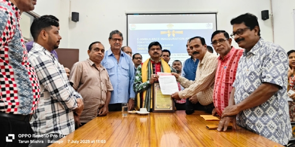ସାଂସଦକୁ ଭେଟିଲେ ରେଳ ଉପଭୋକ୍ତ ସଂଘ
