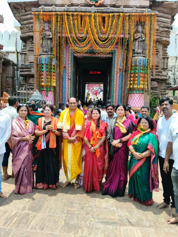 ରାଜ୍ୟ ଶିଶୁ ଅଧିକାର ସୁରକ୍ଷା ଆୟୋଗଙ୍କ ଶ୍ରୀଜୀଉଙ୍କ ଦର୍ଶନ ଓ ବୈଠକ