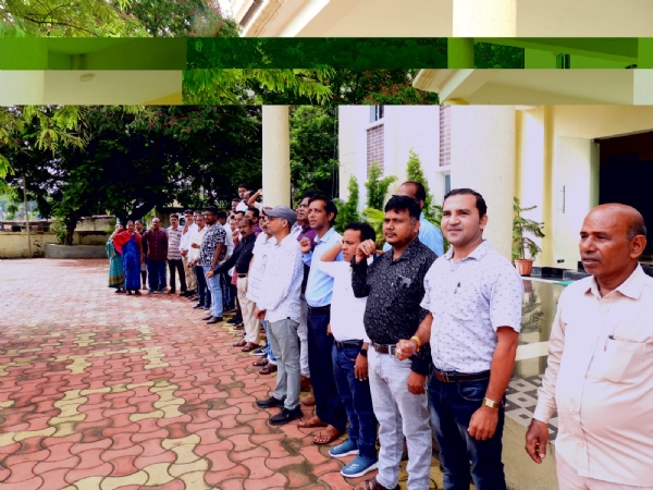 ବଲାଙ୍ଗୀର ବନଖଣ୍ଡ କାର୍ଯ୍ୟାଳୟ ପରିସରରେ ସ୍ଵାଧୀନତା ଦିବସ ପାଳିତ