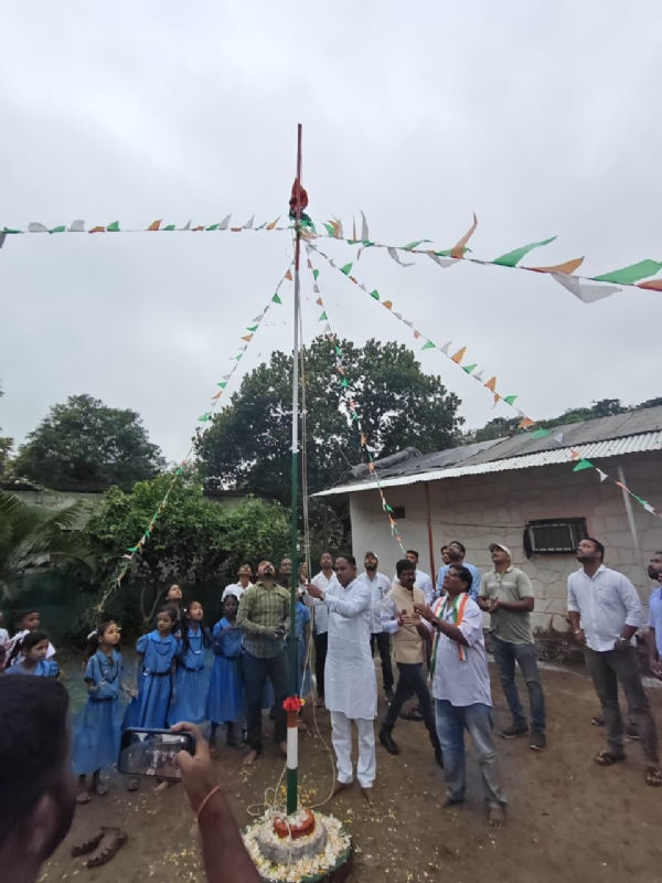 ମାଲକାନଗିରି ଜିଲ୍ଲା ଉତ୍କଳ ସାମ୍ବାଦିକ ସଙ୍ଘ କାର୍ଯ୍ୟାଳୟ ରେ ଆଜି ୭୯ତମ ସ୍ୱାଧୀନତା ଦିବସ