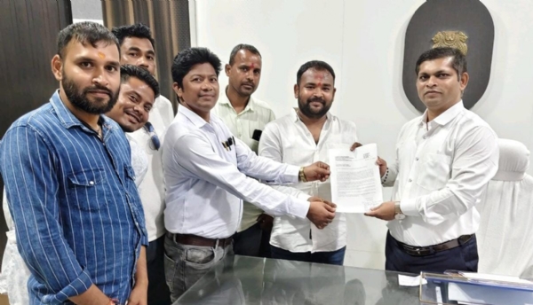 ଦେବଝରନ ପର୍ଯ୍ୟଟନ ସ୍ଥଳୀର ସର୍ବାଙ୍ଗୀନ ବିକାଶ ପାଇଁ ଦାବିପତ୍ର ପ୍ରଦାନ