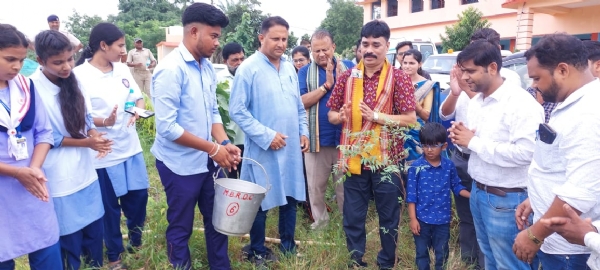ଐତିହାସିକ ଡ.ସଦାନନ୍ଦ ଅଗ୍ରୱାଲଙ୍କ ୮ମ ଶ୍ରାଦ୍ଧଦିବସ ଓଡିଶାର ସାହିତ୍ୟ,ସଂସ୍କୃତି ଓ ଐତିହାସିକ ଗବେଷଣାରେ ସଦାନନ୍ଦ ଅଗ୍ରୱାଲଙ୍କ ଯଥେଷ୍ଟ ଅବଦାନରହିଛି-ଜିଲ୍ଲାପାଳ