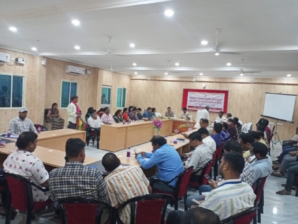 ସୁବର୍ଣ୍ଣପୁର ଜିଲ୍ଲାର ସୋନପୁର ବ୍ଲକ ସ୍ତରୀୟ ଜିଲ୍ଲାପାଳ ଓ ଆରକ୍ଷୀ ଅଧିକ୍ଷକଙ୍କ ଯୁଗ୍ମ ଅଭିଯୋଗ ଶୁଣାଣି ଶିବିର : * ବିଭିନ୍ନ ପ୍ରକାର ର ୩୫ ( ପଇଁତିରିଶ) ଗୋଟି ଅଭିଯୋଗ ଦରଖାସ୍ତ ଗ୍ରହଣ :
