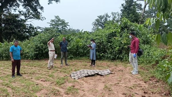 ରକ୍ତ ଜୁଡୁବୁଡୁ ଅବସ୍ଥାରେ ଚାଷ ଜମିରୁ ଶବ ଉଦ୍ଧାର