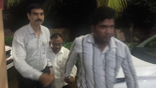MVI Golap Chandra arrest by vigilance