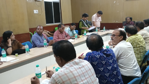 ଜିଲ୍ଲାପାଳ, ସୁବର୍ଣ୍ଣପୁରଙ୍କ ଯୋଗଦାନ ପରେ ଅଚାନକ ସୁବର୍ଣ୍ଣପୁର ଜିଲ୍ଲା ପାଠାଗାର ଗସ୍ତ, ନୂତନ ପାଠାଗାର ପରିଚାଳନା କମିଟି ଗଠନ ଓ ଜିଲ୍ଲା ପାଠାଗାର ପରିଚାଳନା କମିଟି ବୈଠକ ଅନୁଷ୍ଠିତ     *
