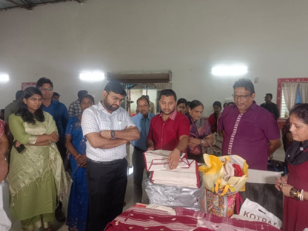 ବଣ୍ଣିକା ସିଲେଇ ତାଲିମ ଏବଂ ଗୋଷ୍ଠି ଉତ୍ପାଦନ କେନ୍ଦ୍ର ଉଦଘାଟନ କଲେ ଜିଲାପାଳ