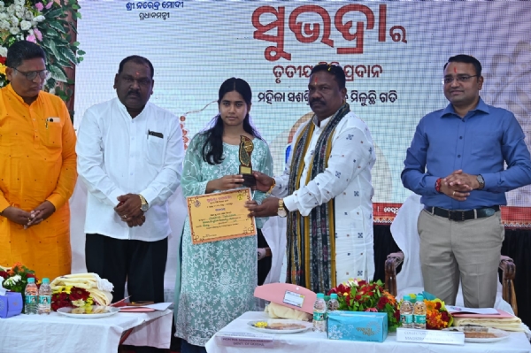 ସୁଭଦ୍ରା ଯୋଜନାର ତୃତୀୟ କିସ୍ତି: ସମ୍ବଲପୁର ଜିଲ୍ଲାର  ୨,୪୨,୦୭୪ ଜଣ  ଉପକୃତ