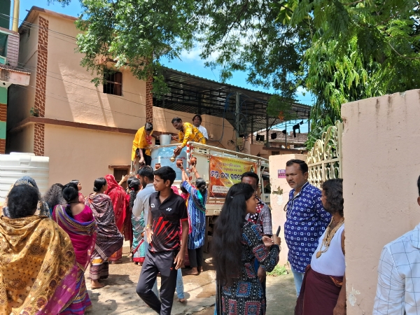 ସାଗର ପଡ଼ା ବାଲୁଙ୍କେଶ୍ୱର ବାବା ଙ୍କ ଠାରେ ଶ୍ରାବଣ ପୂର୍ଣ୍ଣମୀ ରେ ଗଙ୍ଗା ଜଳସେଇ