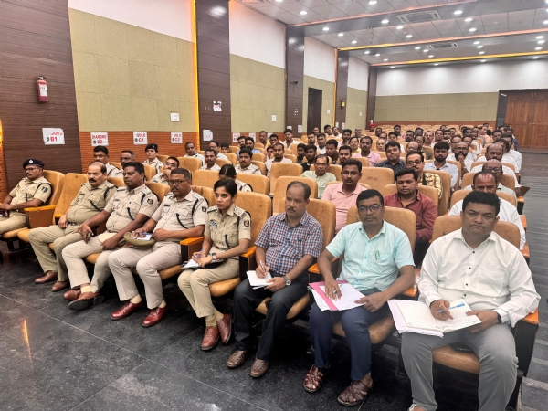 ଦୁର୍ଗାପୂଜା ଓ ଦୀପାବଳି  ପାଇଁ ଶାନ୍ତି ଓ ସମନ୍ୱୟ କମିଟି ବୈଠକ