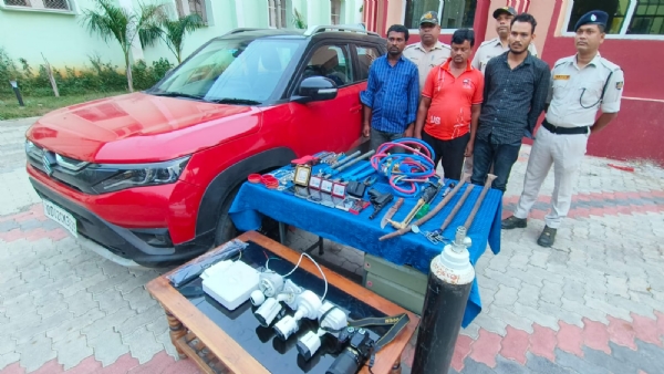 Big thief arrest by town police