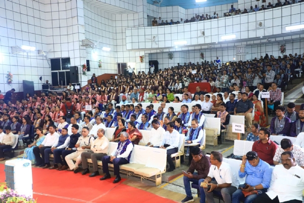 ଭିସୁଟର ୧୬ତମ ସମାବର୍ତ୍ତନ ସମାରୋହ : ଓଡ଼ିଶାରେ ‘ନ୍ୟୁ ଏଜ୍ ଅର୍ଥନୀତି’ର ନେତୃତ୍ୱ ନେବ ଭିସୁଟ - ଧର୍ମେନ୍ଦ୍ର