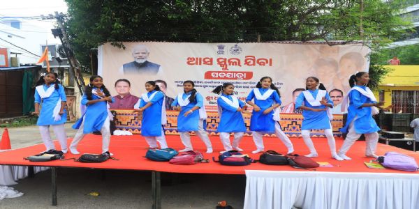ସମ୍ବଲପୁରରେ ଆରମ୍ଭ ହେଲା “ଆସ ସ୍କୁଲ ଯିବା” କାର୍ଯ୍ୟକ୍ରମ