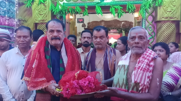 ମା ଭଗବତୀଙ୍କ ପୀଠରେ ଆରମ୍ଭ ହେଲା ଷୋଡଶ ଉପଚାର