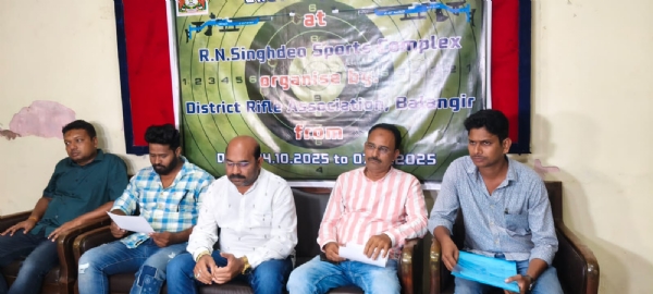 ପ୍ରଥମ ଥର ଜିଲ୍ଲା ରାଏଫଲ ସଂଘ ତରଫରୁ ସୁଟିଙ୍ଗ କେମ୍ଫ।