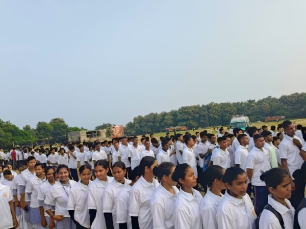 ସେବା ପକ୍ଷ ପାଳନ ଉପଲକ୍ଷେ ନିଶା ମୁକ୍ତ ଭାରତ ଗଠନ କରିବା ଉଦ୍ଦେଶ୍ୟରେ ସୁବର୍ଣ୍ଣପୁର ଠାରେ ଯୁବ ମାରାଥନ ଅନୁଷ୍ଠିତ।