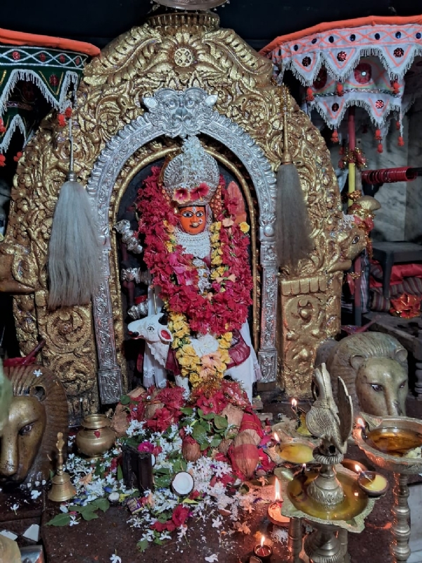 ଆଦିଶକ୍ତିଙ୍କ ପ୍ରଥମ ସ୍ୱରୁପ ଶୈଳପୁତ୍ରୀ ମାତାଙ୍କଠୁ ନବରାତ୍ର ଆରମ୍ଭ : ଉତ୍ସବ ମୁଖର୍ ମୁଖର ଦେବି ପୀଠଗୁଡିକ