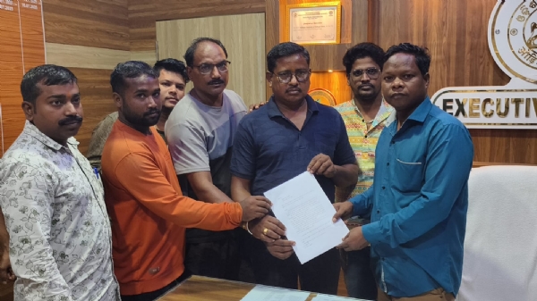 ଭାରତୀୟ ସନାତନୀ ପରିବାରର ଅଭିଯୋଗ ପରେ ଆକ୍ସନ୍ ମୁଡ୍ ରେ ପୌର ପରିଷଦ ଅଧିକାରୀ