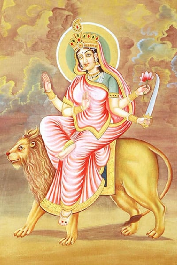 ମା ଦୁର୍ଗାଙ୍କ କାତ୍ୟାୟନୀ ବେଶ