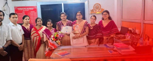 ପତିତପାବନ ଏକାଡେମୀର ଖେଳ ଶିକ୍ଷୟିତ୍ରୀ ଙ୍କୁ ମିଳିଲା ମୁଖ୍ୟମନ୍ତ୍ରୀ ଶିକ୍ଷା ପୁରସ୍କାର