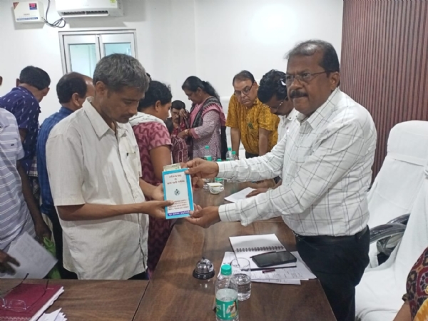 ସୁବର୍ଣ୍ଣପୁର ଜିଲ୍ଲାର ଡୁଙ୍ଗୁରିପାଲି ବ୍ଲକ ସ୍ତରୀୟ ଜିଲ୍ଲାପାଳ ଓ ଆରକ୍ଷୀ ଅଧିକ୍ଷକଙ୍କ ଯୁଗ୍ମ ଅଭିଯୋଗ ଶୁଣାଣି ଶିବିର : * ବିଭିନ୍ନ ପ୍ରକାର ର   ୧୩୧( ଏକ ଶହ ଏକତିରିଶ) ଗୋଟି ଅଭିଯୋଗ ଦରଖାସ୍ତ ଗ୍ରହଣ
