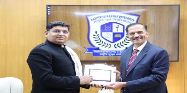 ଜାତୀୟ ପ୍ରତିରକ୍ଷା ବିଶ୍ୱବିଦ୍ୟାଳୟ ପରିଦର୍ଶନ କଲେ ଉତର ପ୍ରଦେଶ ପ୍ରତିନିଧିମଣ୍ଡଳ,     ଦୂରଦୃଷ୍ଟି ଓ ଜାତୀୟ ଭୂମିକାର ପ୍ରଶଂସା