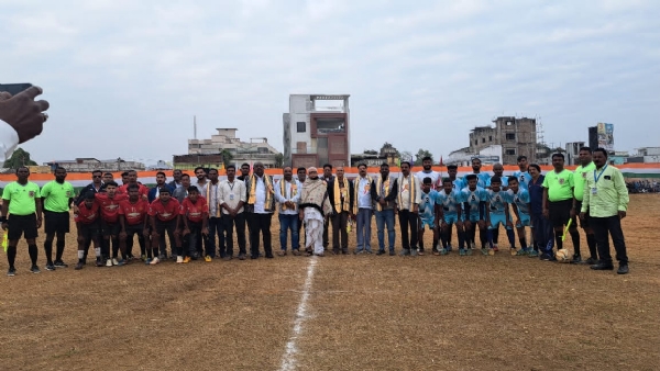 ଫ୍ରେଣ୍ଡସ କ୍ଲବ ଦ୍ୱାରା ଆୟୋଜିତ ଅଲ ଓଡିଶା ଫୁଟବଲ ଟୁର୍ଣ୍ଣାମେଣ୍ଟ କ୍ଷମତା ଥାଉ ନ ଥାଉ ହାଇସ୍କୁଲ ଖେଳପଡିଆର ବିକାଶ ନିଶ୍ଚୟ କରାଯିବ-ନରସିଂହ