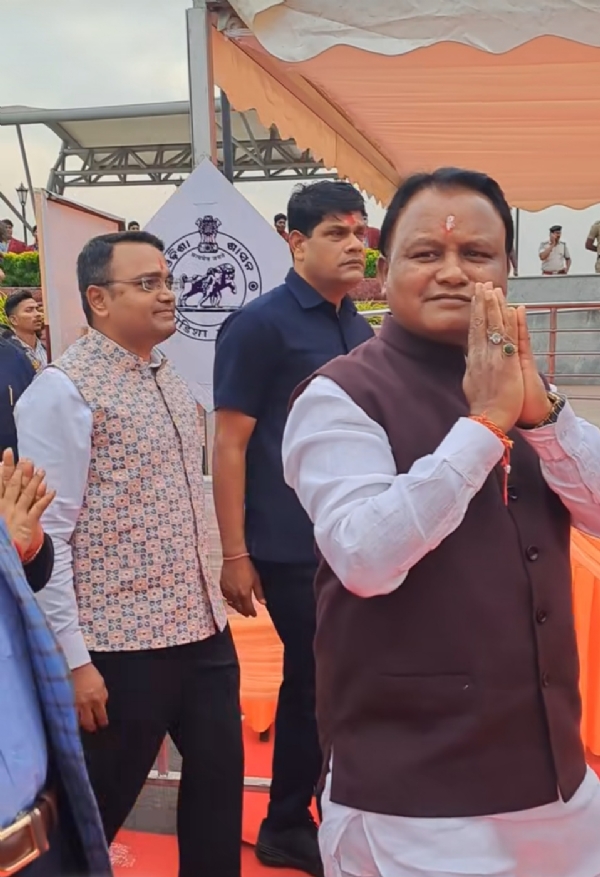 ସମ୍ବଲପୁରକୁ ମିଳିବ ୫୦ଟି ନୂଆ ଇ-ବସ୍ :  ମୁଖ୍ୟମନ୍ତ୍ରୀଙ୍କ ଦ୍ଵାରା ଆଜି ୨୫ ଟି ଇ-ବସ୍‌ ସେବାର ଶୁଭାରମ୍ଭ