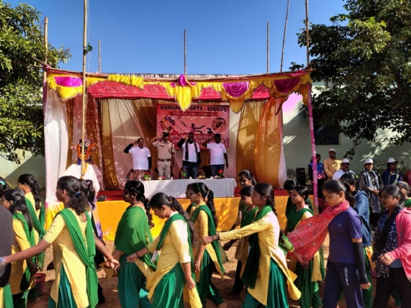 ଭୁବନ ମହିଳା ମହାବିଦ୍ୟାଳୟରେ ବାର୍ଷିକ କ୍ରୀଡା ଉତ୍ସବ ଭୁବନ ମହିଳା ମହାବିଦ୍ୟାଳୟରେ ବାର୍ଷିକ କ୍ରୀଡା ଉତ୍ସବ