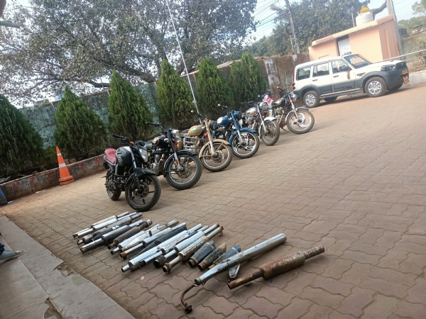 ବିକଟାଳ ଶଦ୍ଧ ସୃଷ୍ଟି କରୁଥିବା ୨୫ଟି  ବୁଲେଟ ଜବତ