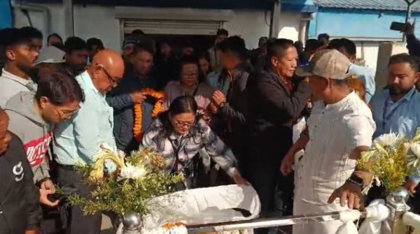 ଗାହକଙ୍କ ବିୟୋଗ