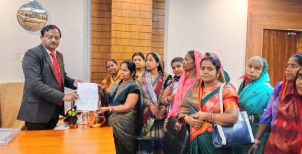 TERAKOTA SILPI MEMORANDUM TO COLLECTOR TERAKOTA SILPI MEMORANDUM TO COLLECTOR