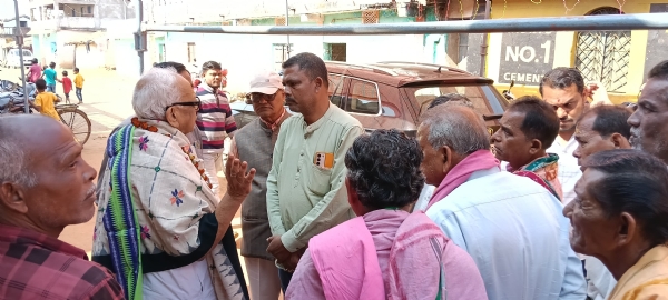 ସମାଧାନ ହେଉନାହିଁ ଚାଷୀଙ୍କ ସମସ୍ୟା ହର୍ଡାଟାଲରେ ନରସିଂହଙ୍କୁ ଭେଟି ଲୋକେ କଲେ ଅଭିଯୋଗ