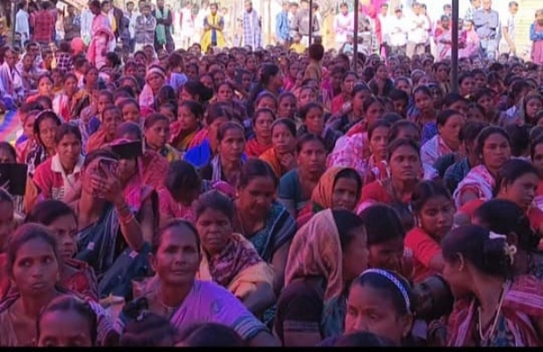 ଶିକ୍ଷିତ ହେଲେ ଆଦିବାସୀ ସମାଜର ସମ୍ମାନ ବଢିବ : ଖଡିଆ ସଚେତନ ସମାବେଶ