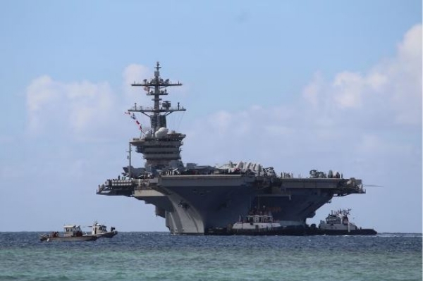 Iran-US-warship-Abraham-Lincoln-Middle-East