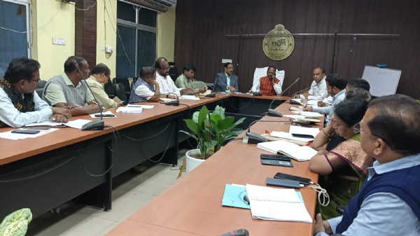 Samikya baithak anusthita