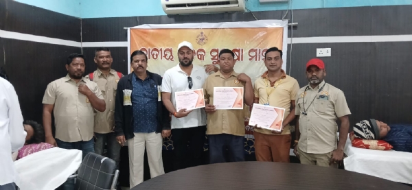 *ଜାତୀୟ ସଡକ ସୁରକ୍ଷା ମାସ-୨୦୨୬ ପାଳନ ଅବସର ରେ ଆଞ୍ଚଳିକ ପରିବହନ କାର୍ଯ୍ୟାଳୟ ପକ୍ଷରୁ ରକ୍ତଦାନ ଶିବିର ଆୟୋଜନ*