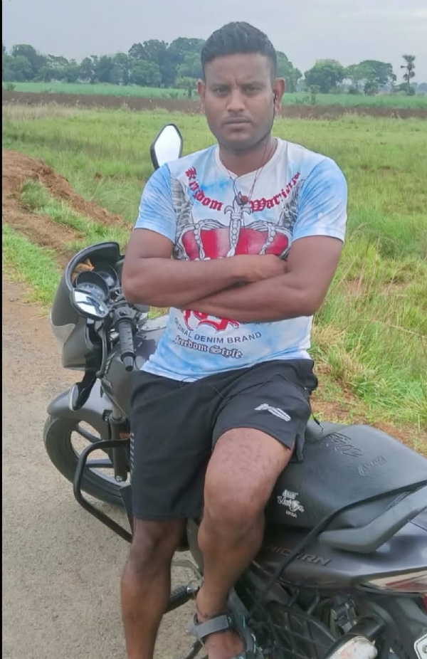 ବେକରେ ଫାଶି ଲଗାଇ ଯୁବକ ମୃତ : ପୁଲିସର ତଦନ୍ତ ଜାରି(ଫାଇଲ ଫଟୋ)