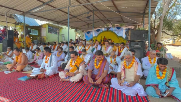 ଏକବିଂଶ ତମ ପାତାଳି ମହୋତ୍ସବ ପାଇଁ କଳସ ଓ ସାଂସ୍କୃତିକ ଶୋଭାଯାତ୍ରା