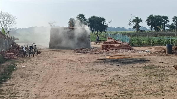 ରସୁଲପୁର ଓ ଧର୍ମଶାଳା ବ୍ଲକ ଅଂଚଳରେ ମାଳମାଳ ବେଆଇନ ଇଟା ଭାଟି