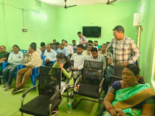 ମାଥିଲି ବ୍ଳକ୍  କର୍ତ୍ତନପାଲ୍ଲୀ ପଞ୍ଚାୟତ ଠାରେ ଜିଲ୍ଲାପାଳଙ୍କ ଯୁଗ୍ମ