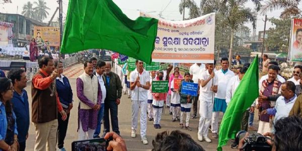 ଜାତୀୟ ସଡ଼କ ସୁରକ୍ଷା ମାସ–୨୦୨୬ ପାଳନ ଅବସରରେ ଭଦ୍ରକରେ ସଚେତନତା କାର୍ଯ୍ୟକ୍ରମ