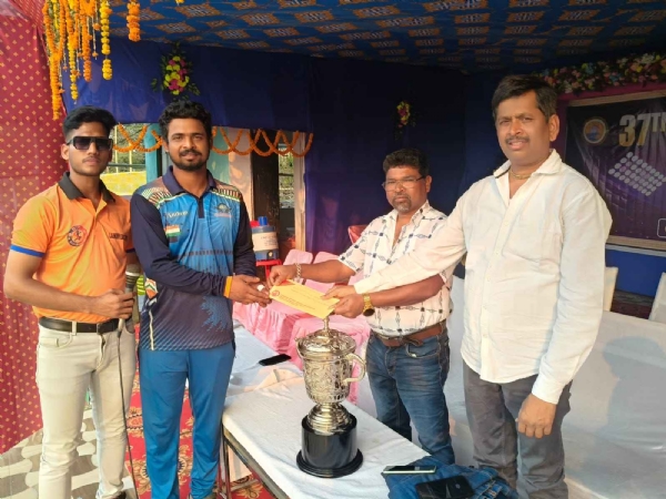 ସର୍ଵ ଭାରତୀୟ ୩୭ ତମ ଲାଲ୍ ମନି କ୍ରିକେଟ ବାପୁଜୀ କ୍ଲବ୍ ସେମି ଫାଇନାଲ ରେ ପ୍ରବେଶ*- *ଆସନ୍ତା କାଲି ବଲାଙ୍ଗିର ଓ ଭୁବନେଶ୍ୱର ମଧ୍ୟରେ ସେମି ଫାଇନାଲ*-