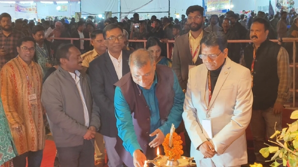 ତ୍ରୟୋବିଂଶତମ ବଲାଙ୍ଗିର ଲୋକ ଉତ୍ସବର ତୃତୀୟ ଦିନର ଦୁଲୁକିଲା ମଞ୍ଚ