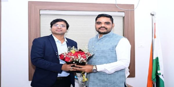 ଶିଳ୍ପ ମନ୍ତ୍ରୀଙ୍କୁ ହକି ଇଣ୍ଡିଆ ଲିଗ୍ ପାଇଁ ନିମନ୍ତ୍ରଣ ଦେଲେ ଦିଲ୍ଲୀପ ତିର୍କୀ