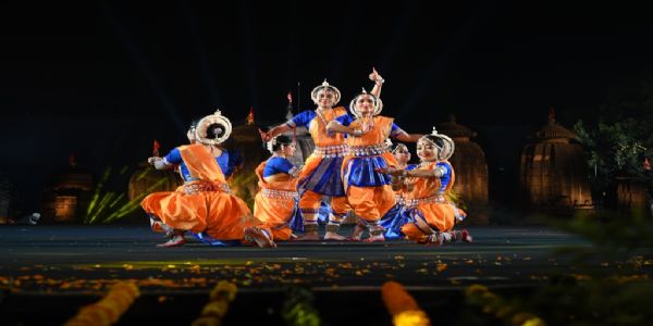 ମୁକ୍ତେଶ୍ୱର ନୃତ୍ୟ ଉତ୍ସବ : ଓଡ଼ିଶୀ ନୃତ୍ୟାଭିନୟରେ ଦର୍ଶକ ବିଭୋର