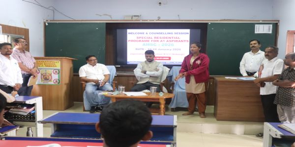 ଦଶମ ବୋର୍ଡ ପରୀକ୍ଷା ପାଇଁ ମାଲକାନଗିରି ଜିଲ୍ଲାପାଳଙ୍କ ଆବାସିକ ପ୍ରସ୍ତୁତି ପରିଦର୍ଶନ