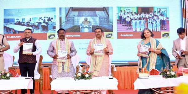 ସମ୍ବଲପୁରରୁ ଓଡ଼ିଶାର ପ୍ରଥମ ବୋଇଂ ସୁକନ୍ୟା ଷ୍ଟେମ୍ ଲ୍ୟାବ୍ ର ଶୁଭାରମ୍ଭ କଲେ କେନ୍ଦ୍ରମନ୍ତ୍ରୀ