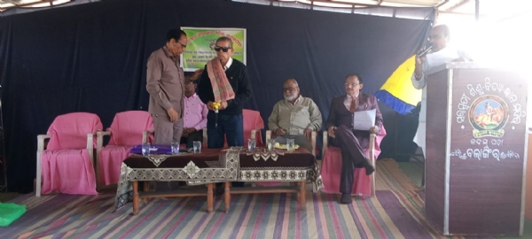 କଦମପଡା ଶିଶୁମନ୍ଦିରରେ କବିତା ଆଲୋଚନା ଚକ୍ର,କବିତା ପାଠୋତ୍ସବ ଓ ପୁସ୍ତକ ଉନ୍ମୋଚନ କଦମପଡା ଶିଶୁମନ୍ଦିରରେ କବିତା ଆଲୋଚନା ଚକ୍ର,କବିତା ପାଠୋତ୍ସବ ଓ ପୁସ୍ତକ ଉନ୍ମୋଚନ